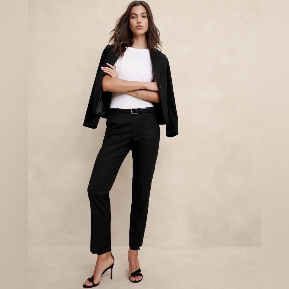 Banana Republic Straight Ryan Pant